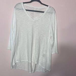 Chicos the ultimate tee long sleeve white tshirt size 2 =large